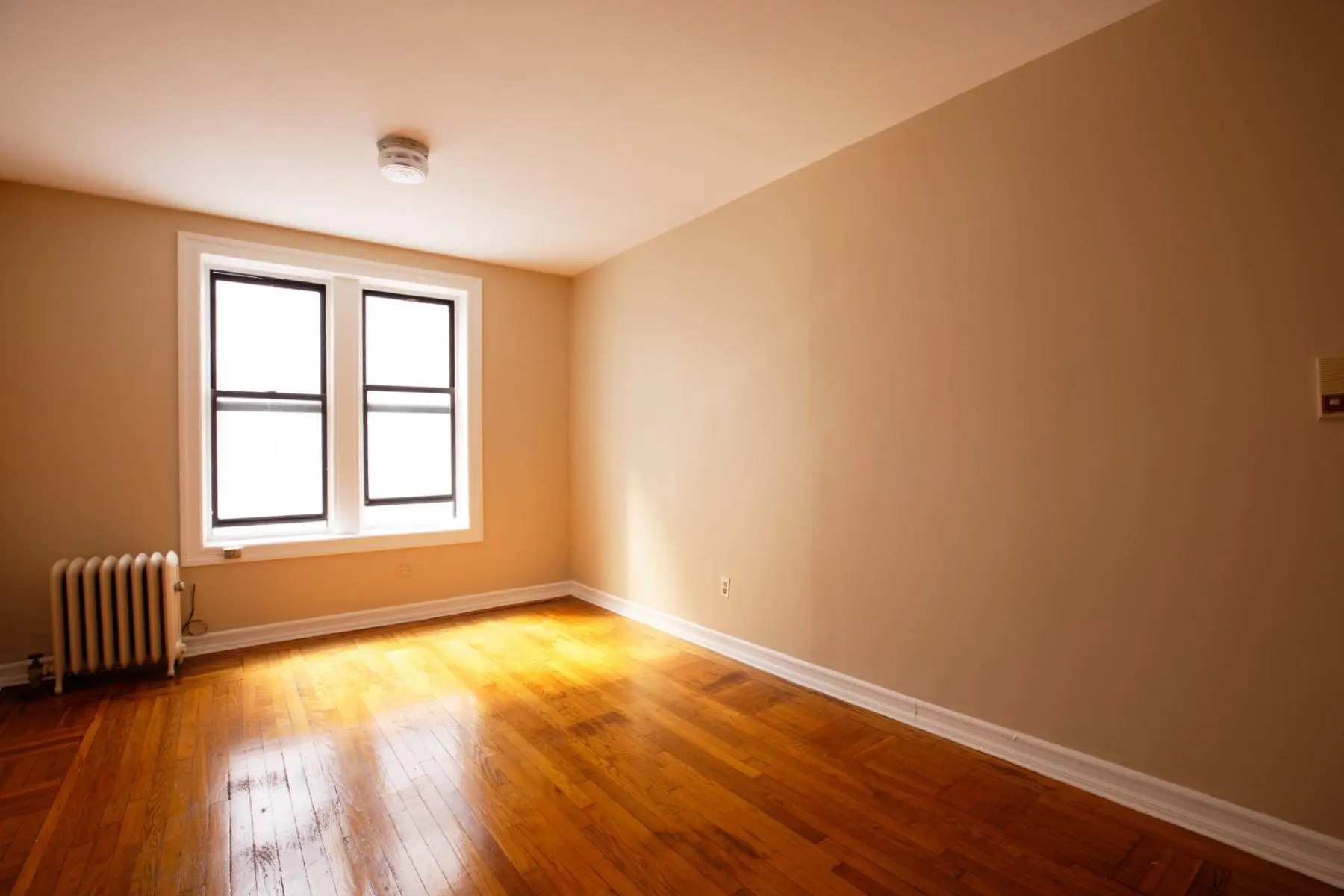 41 Park Terrace West #B5 - Inwood property photo