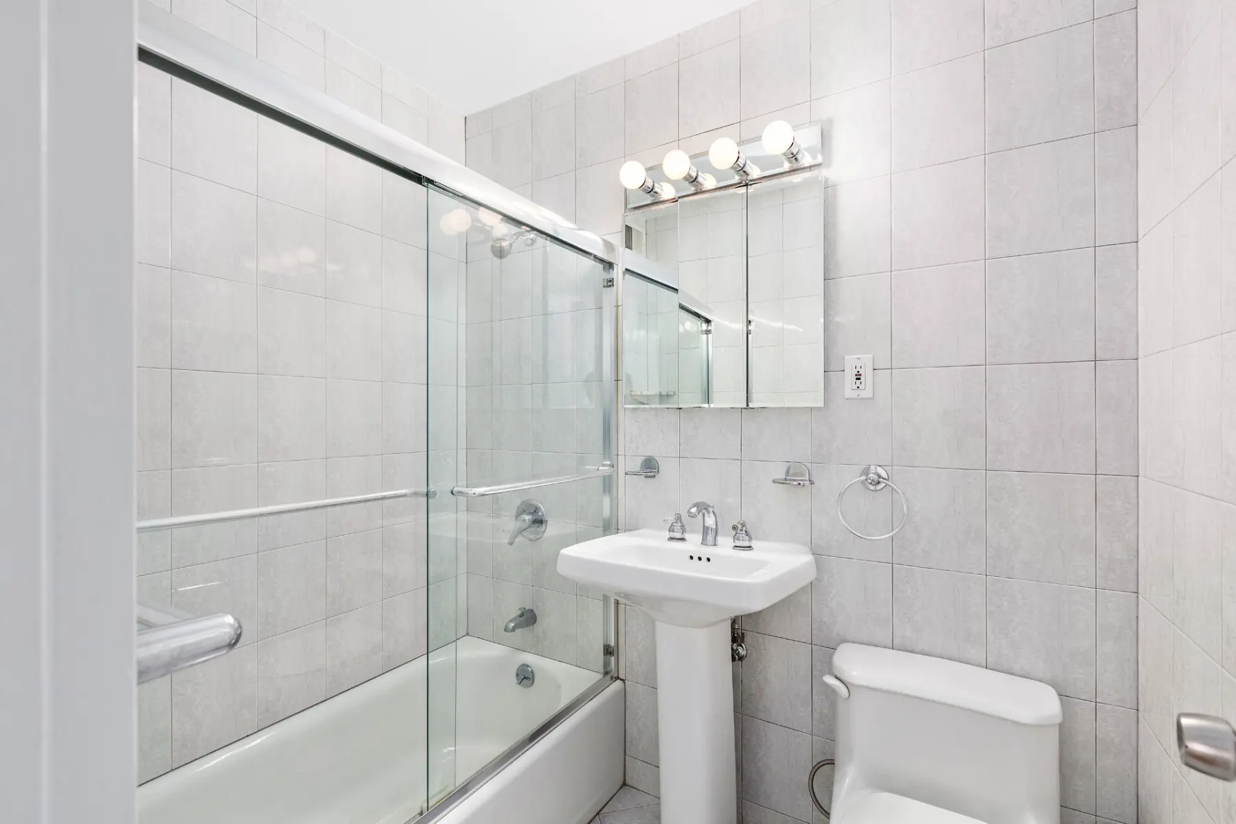150 East 18th Street #11M