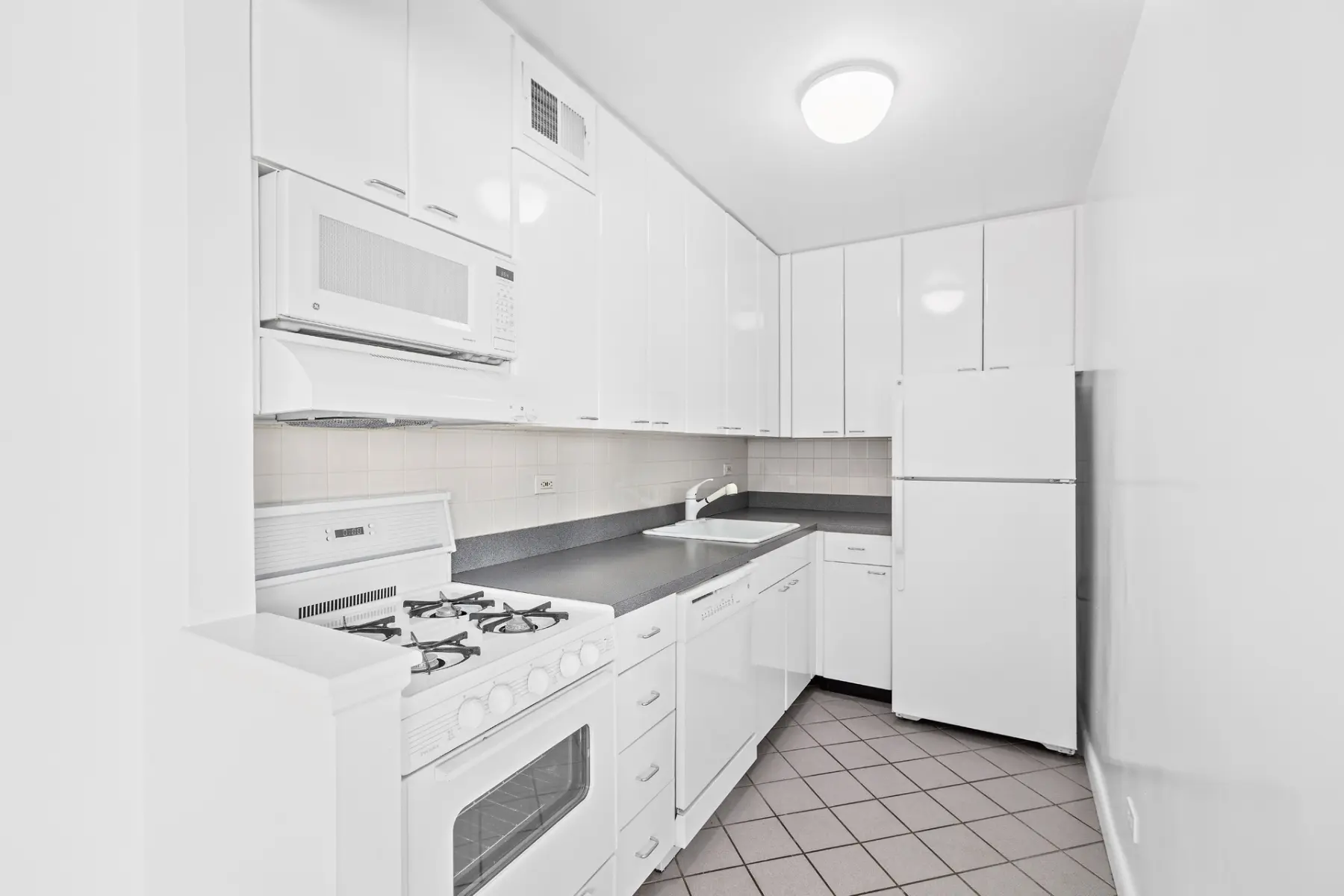 150 East 18th Street #9F
