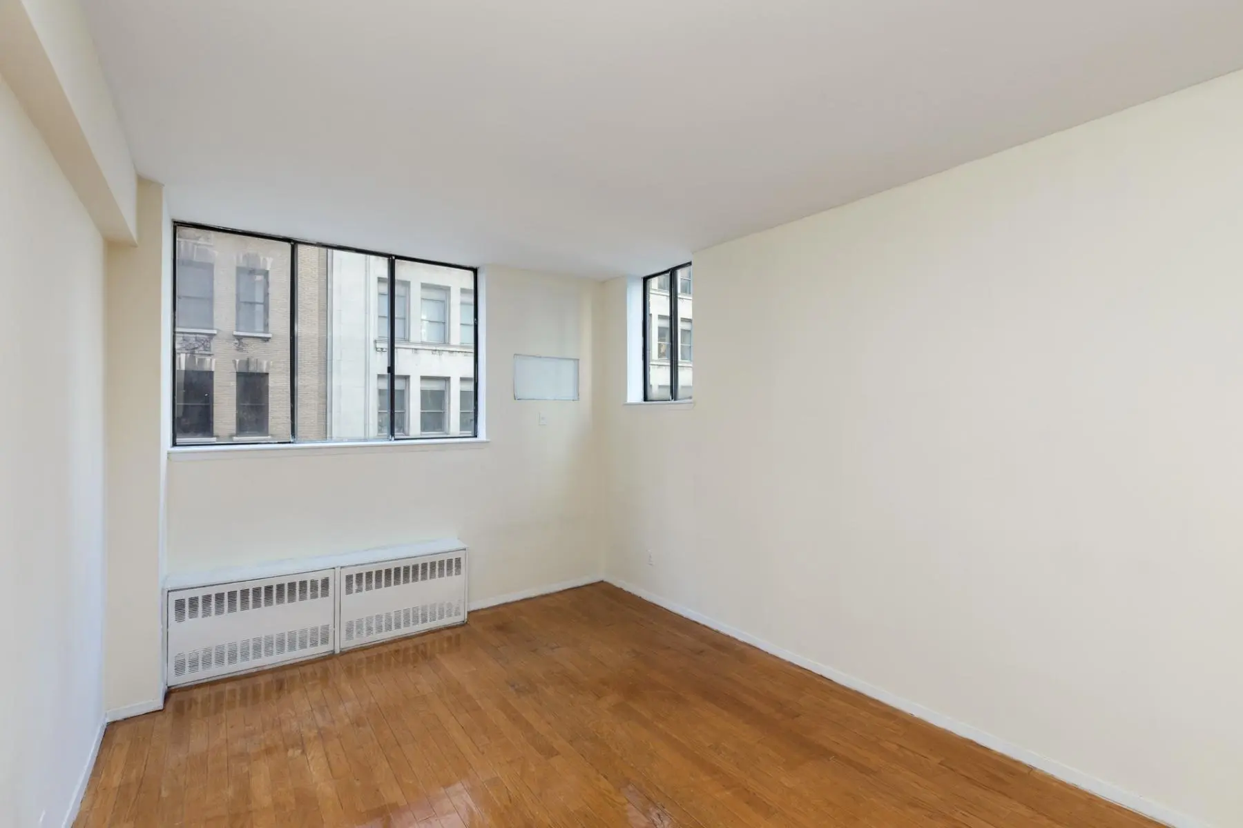 7 East 32nd Street #8E
