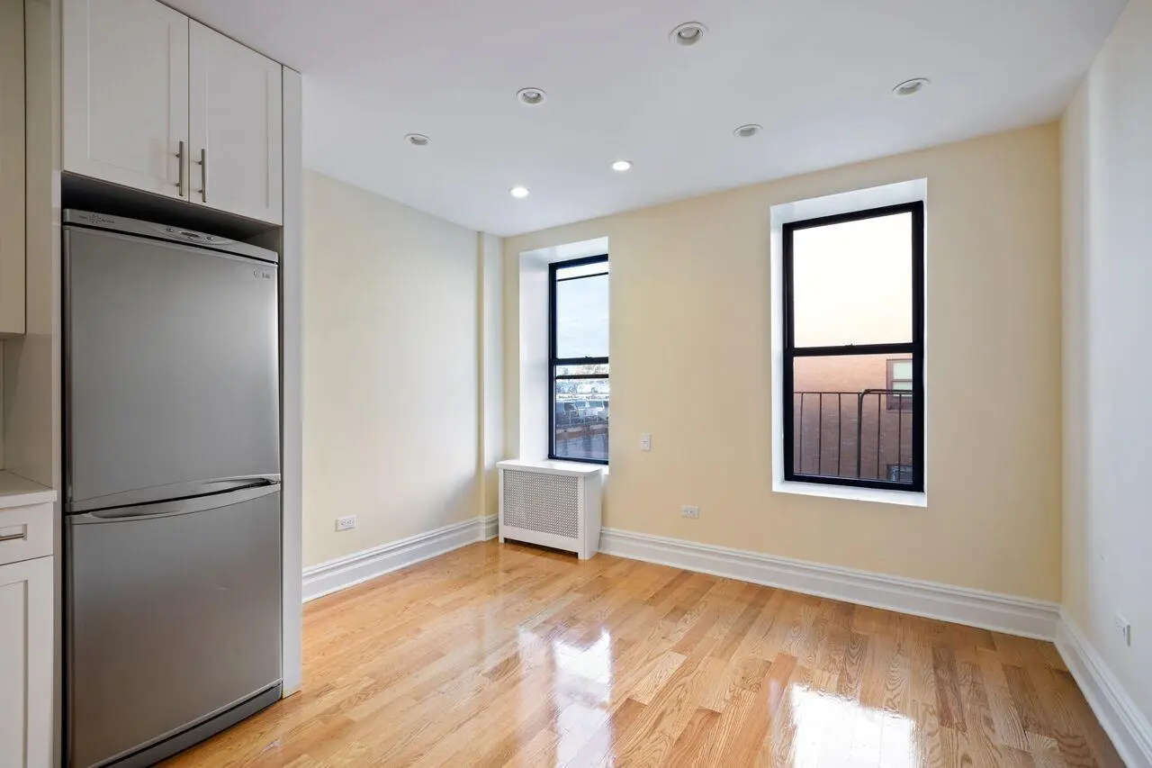 544 West 50th Street #A2FW
