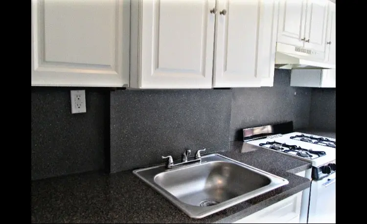 5 Seaman Ave #2L - Inwood property photo