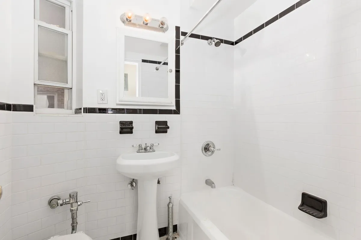 3300 Netherland Avenue #6b