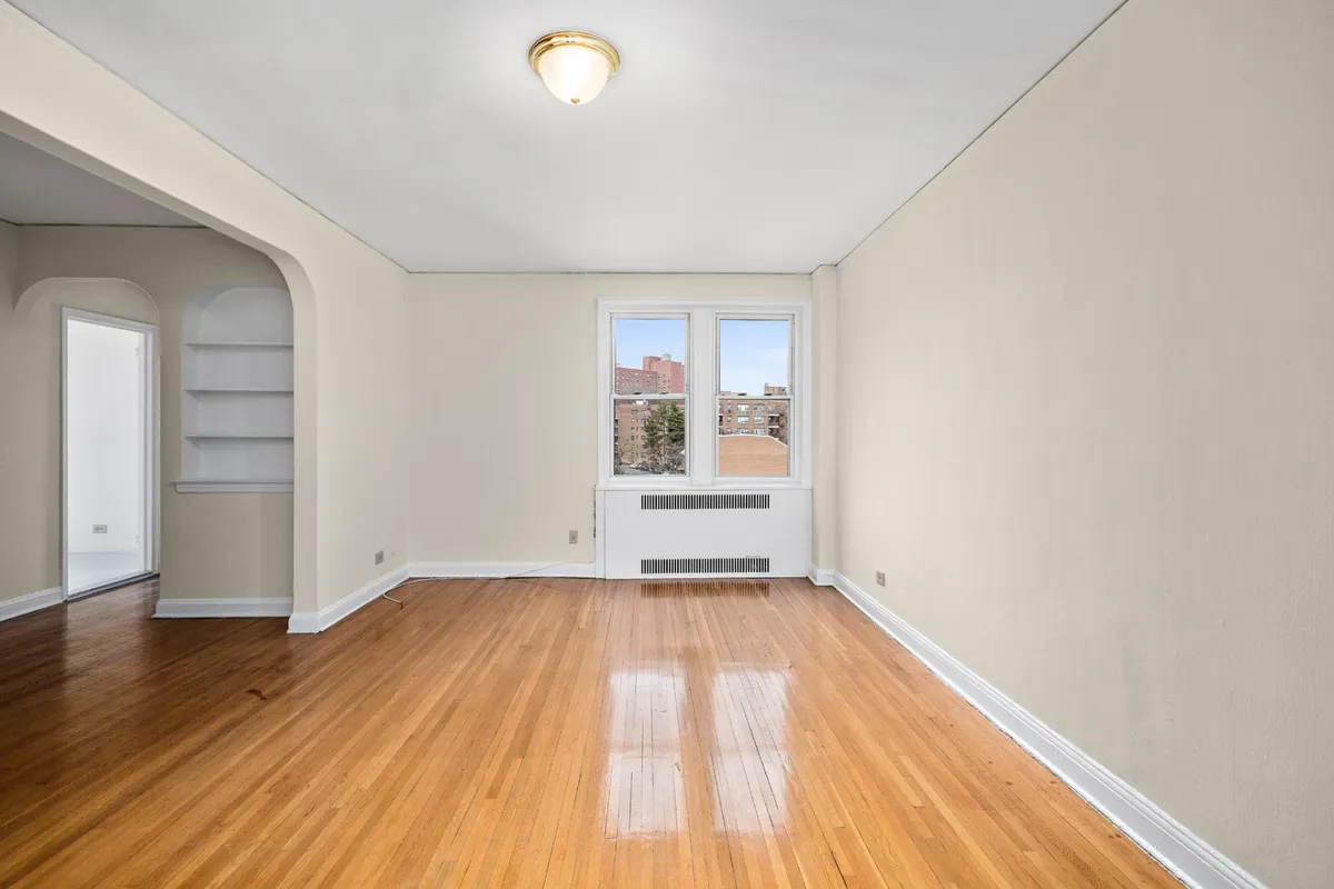 3300 Netherland Avenue #2G