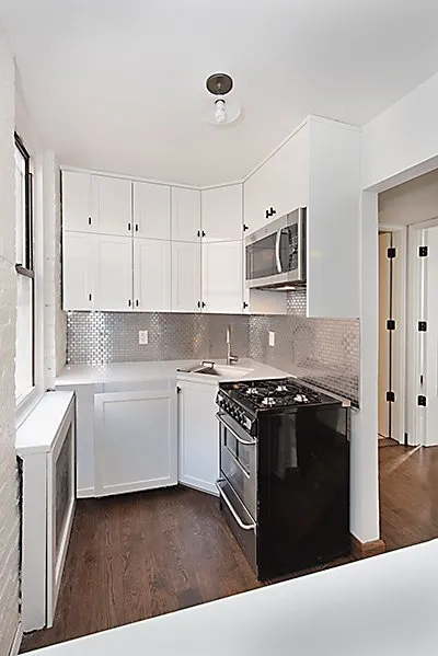 885 Tenth Avenue #4G