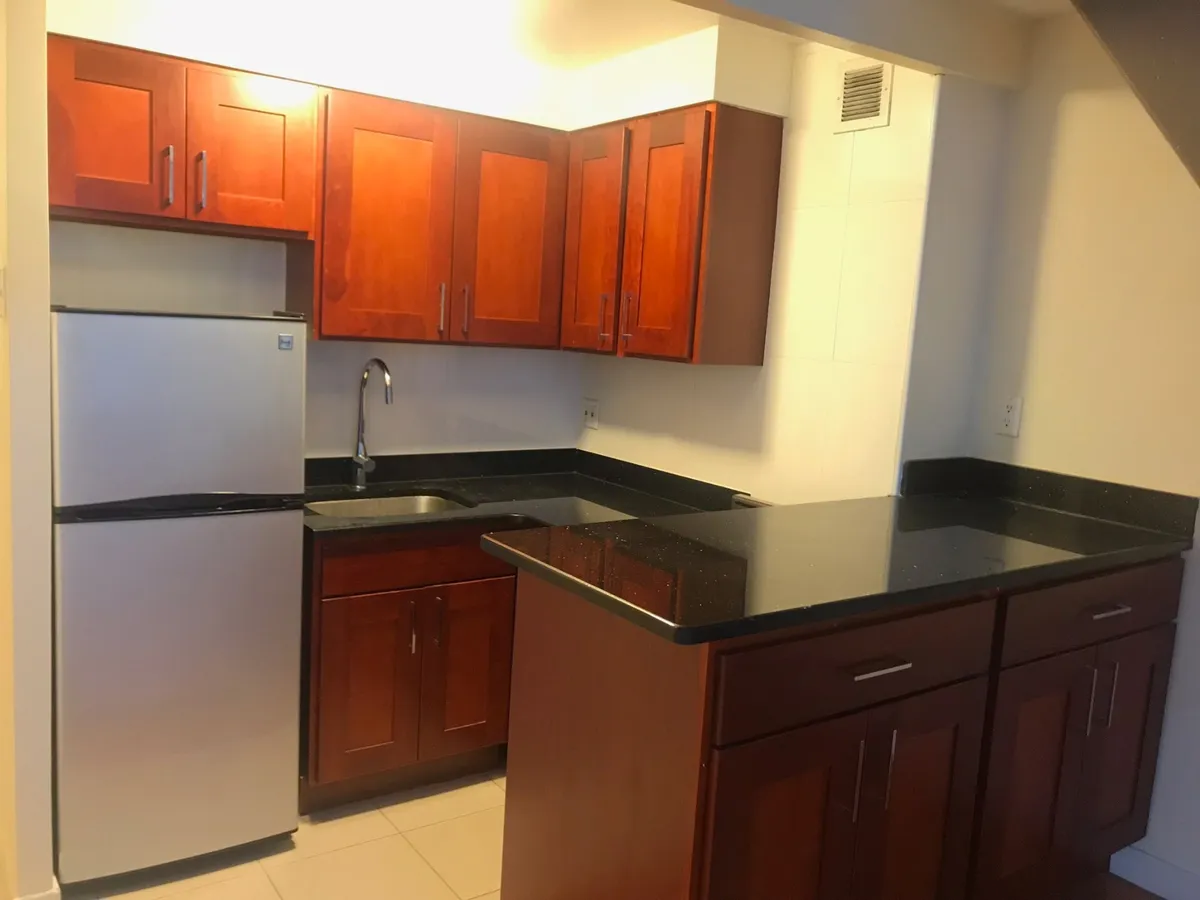 7-9 East 32nd Street #8G