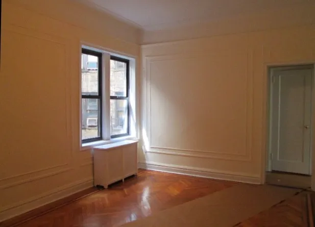 100 Thayer Street