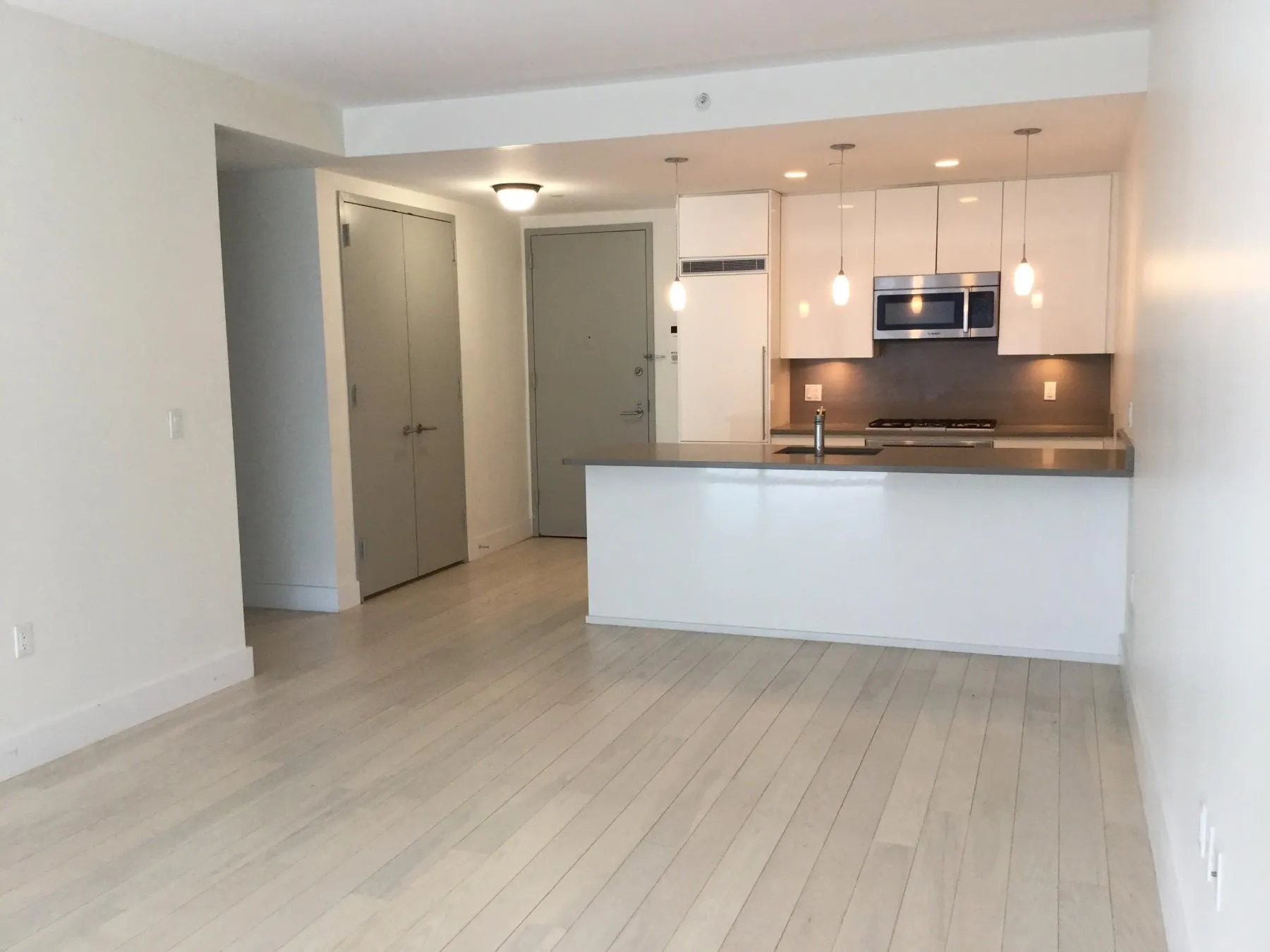 109 Gold Street #3B