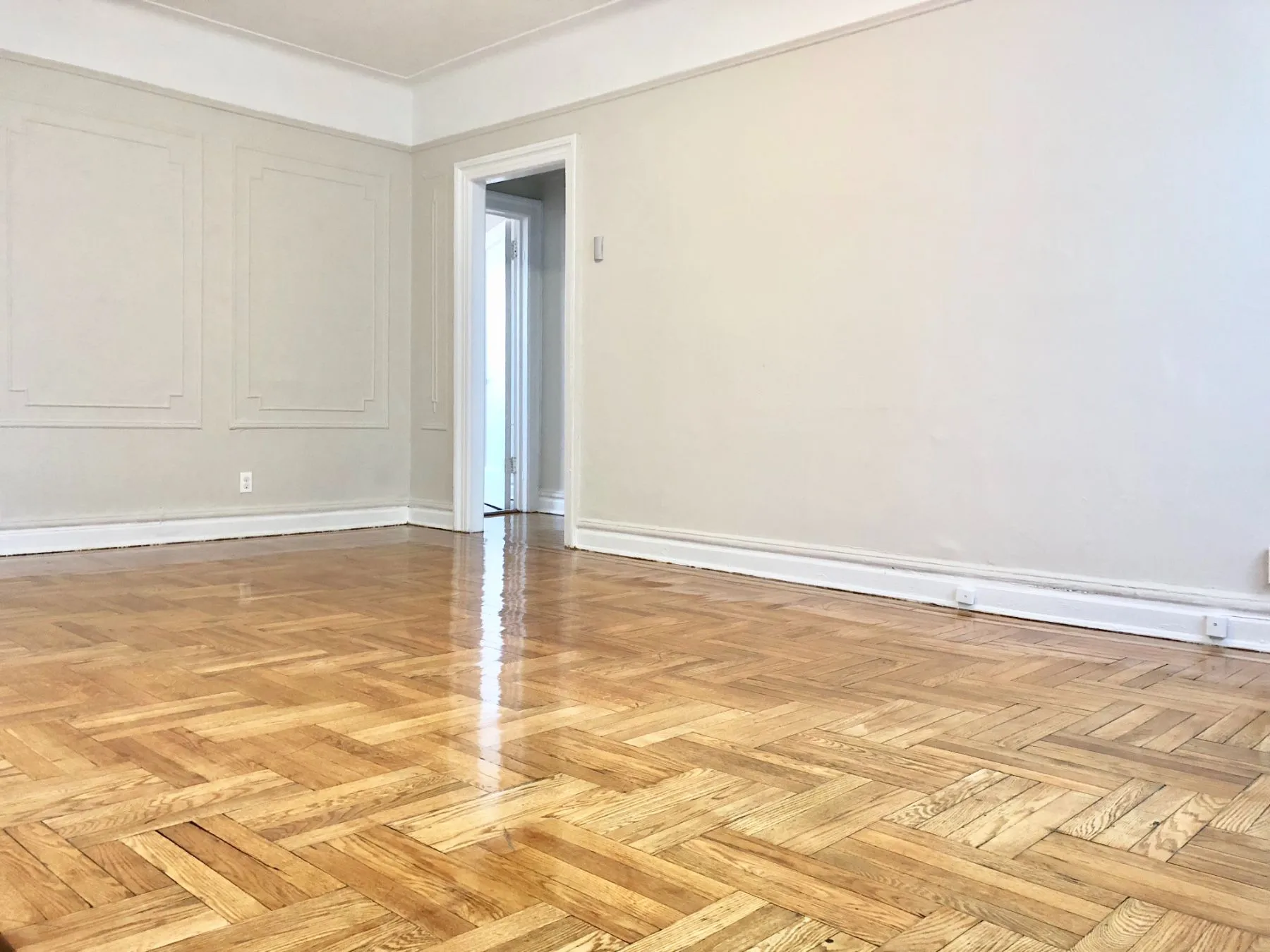 32-86 33rd STREET