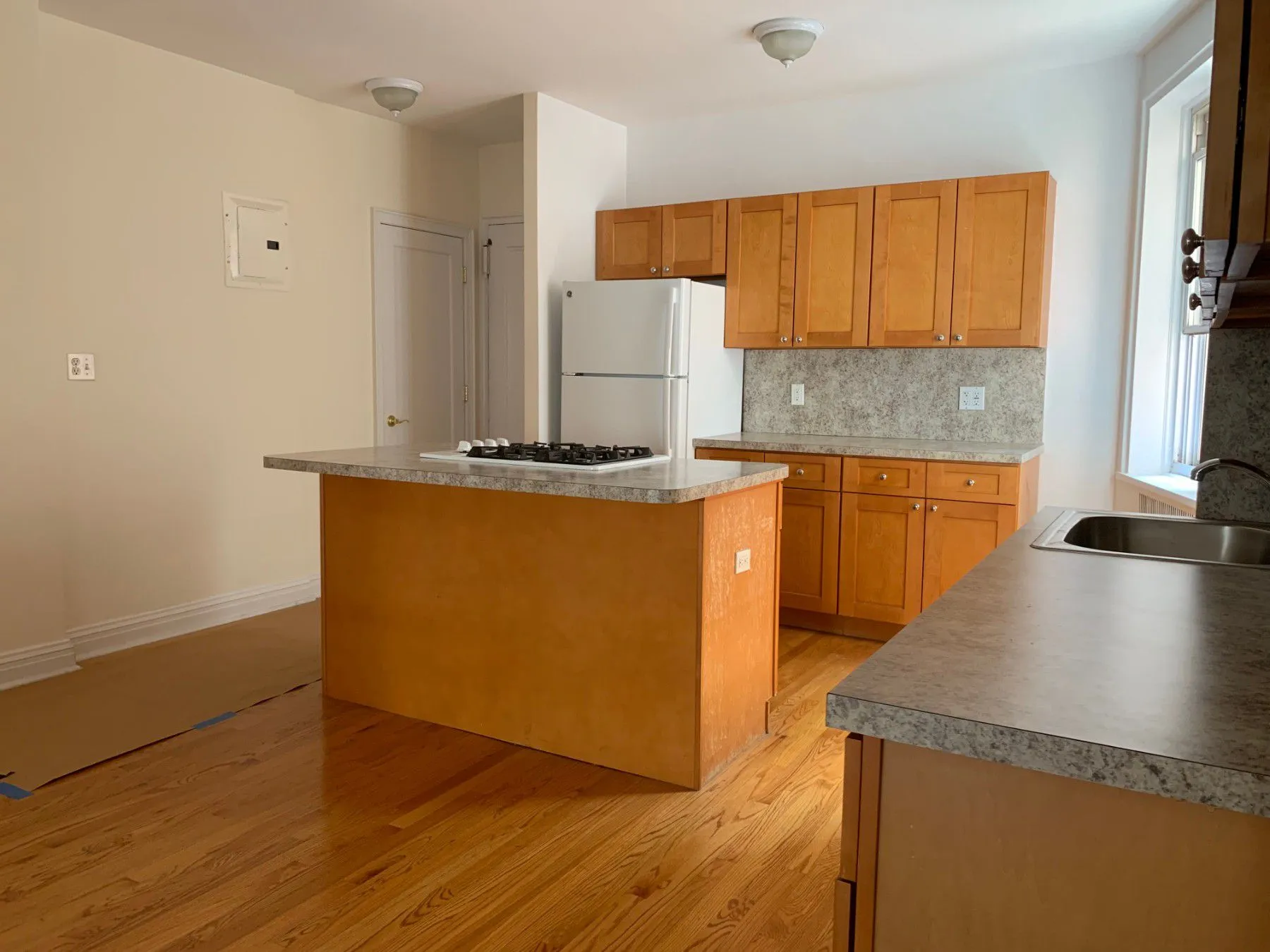 3300 Netherland Avenue #2C