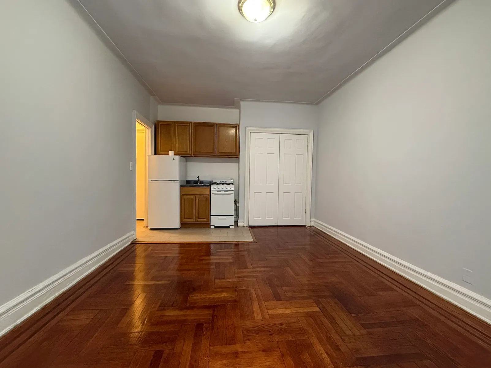 41-08 Parsons Boulevard