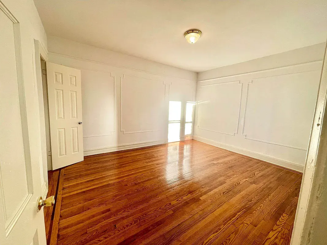 41-08 Parsons Boulevard #3F