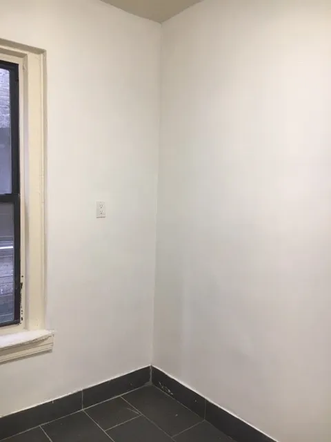 587 West 177th Street #1, New York, NY 10033