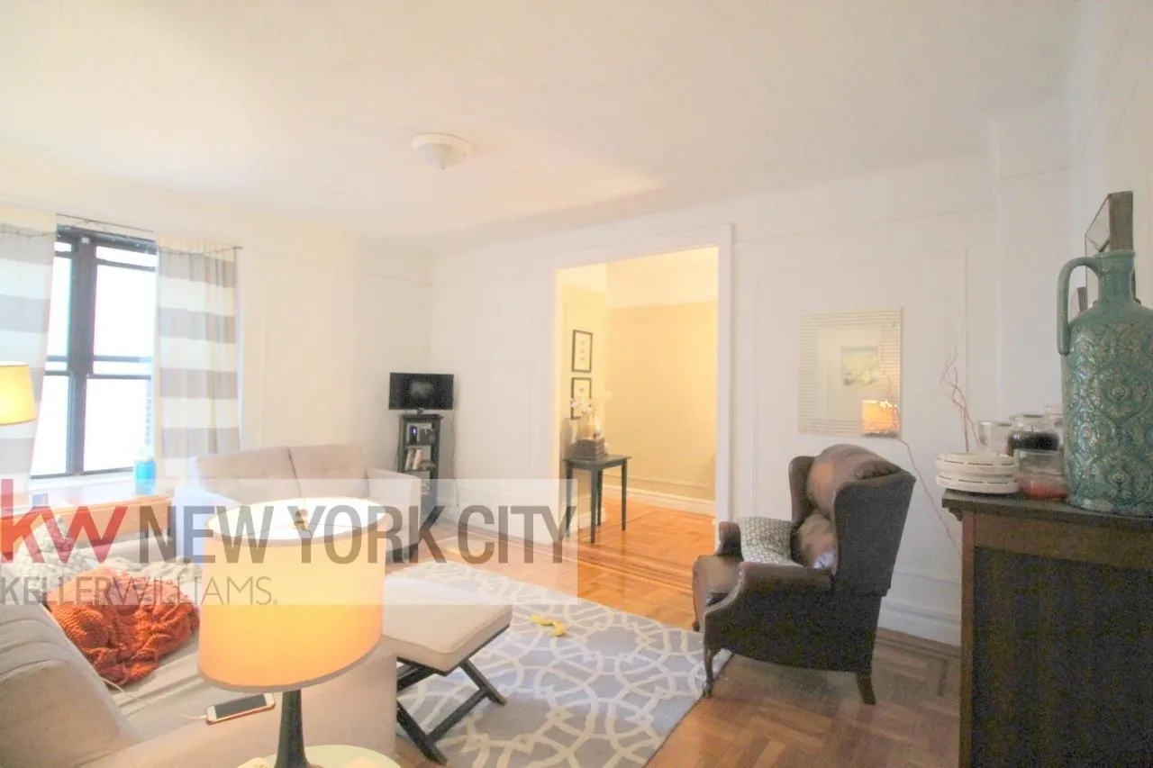 80 Haven Avenue #A3 - Washington Heights property photo
