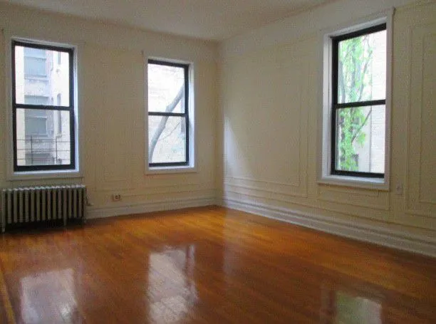 97 Arden Street #2 - Inwood property photo